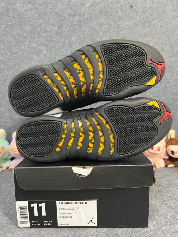Jordan 12 Retro Taxi (2013)