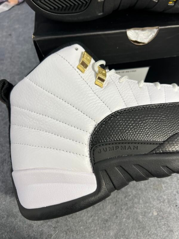Jordan 12 Retro Taxi (2013)