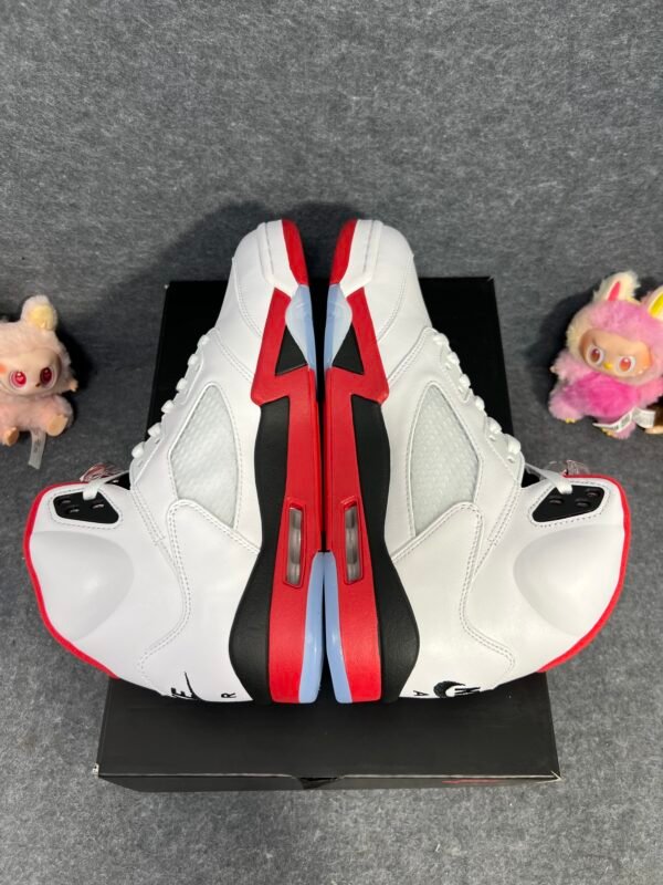 Jordan 5 Retro Fire Red Black Tongue