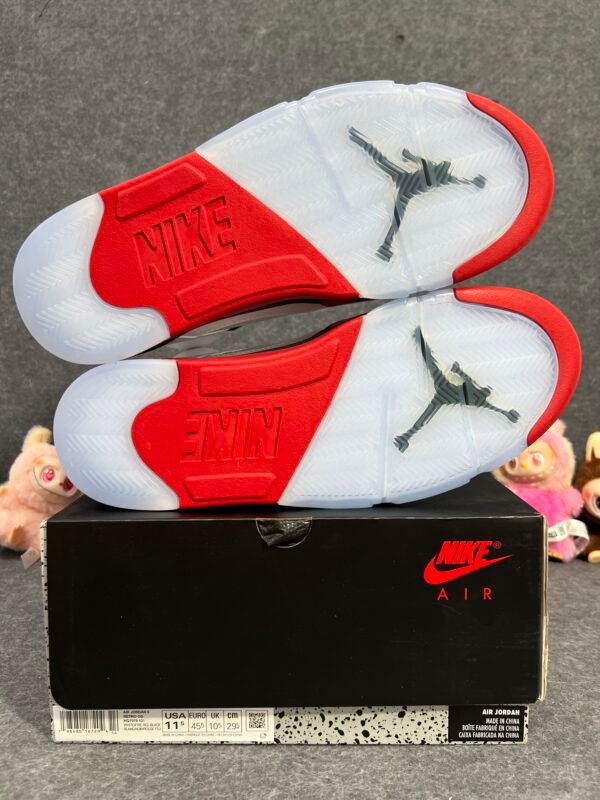 Jordan 5 Retro Fire Red Black Tongue