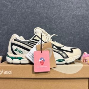 ASICS Gel-NYC 2055 Pale Oak Truffle Grey