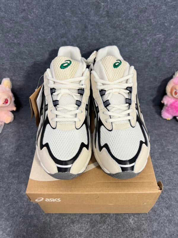ASICS Gel-NYC 2055 Pale Oak Truffle Grey