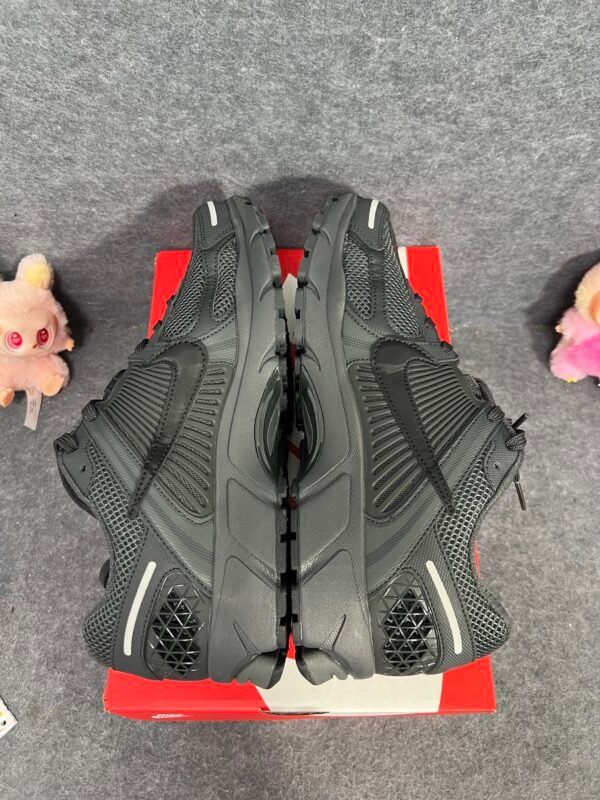 Nike Zoom Vomero 5 Anthracite