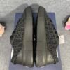 Dior B33 Sneaker Black Smooth Calfskin Oblique Raised Embroidery