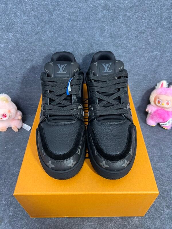 LOUIS VUITTON Trainer