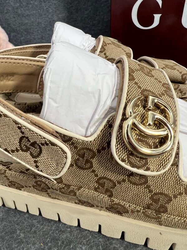 GUCCI SLIDE