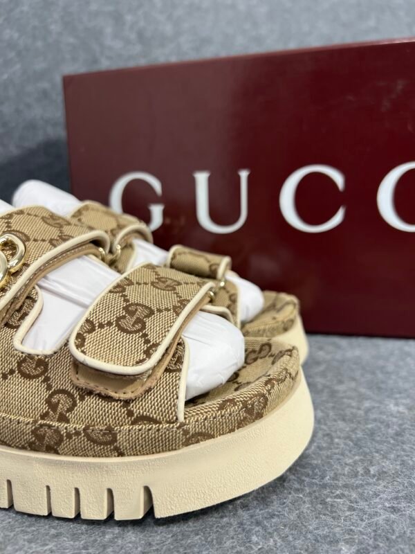 GUCCI SLIDE