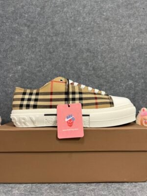 Burberry Low Top House Check Sneaker Taupe Brown