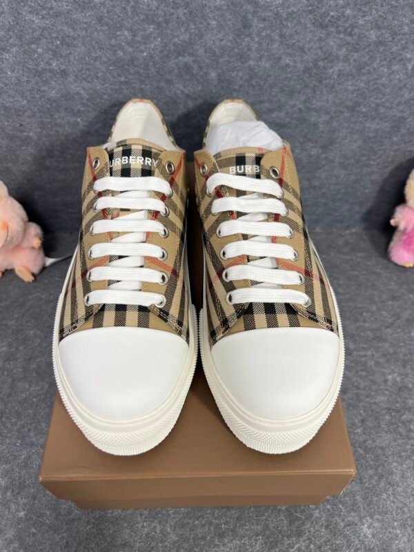 Burberry Low Top House Check Sneaker Taupe Brown