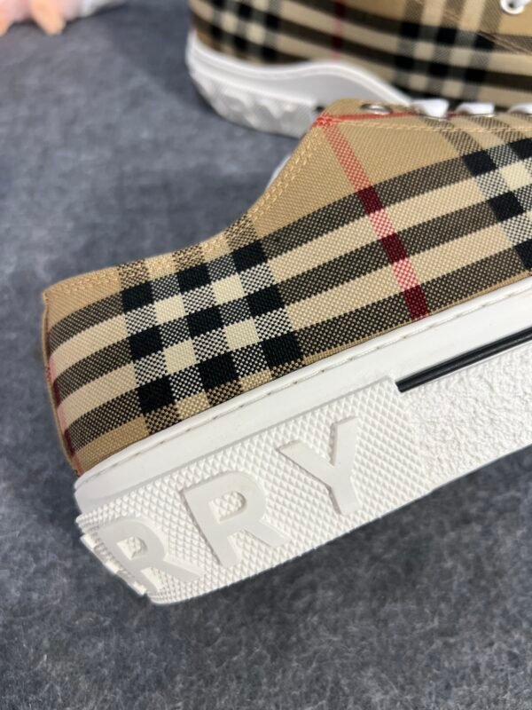 Burberry Low Top House Check Sneaker Taupe Brown