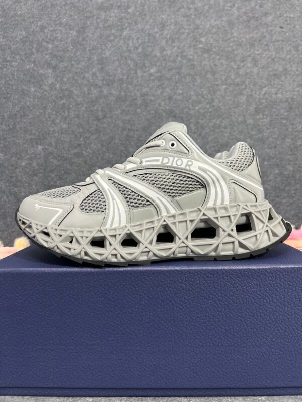 DIOR B35 NXXT Gray