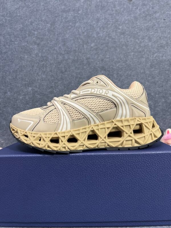 DIOR B35 NXXT Beige