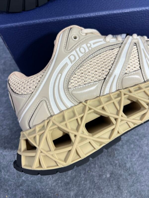 DIOR B35 NXXT Beige
