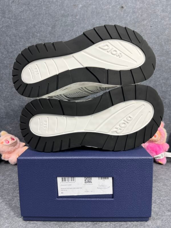 DIOR B35 NXXT White
