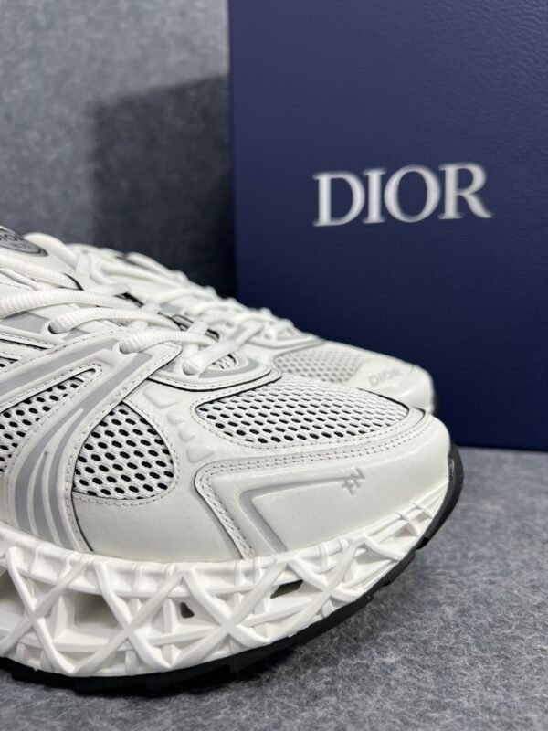 DIOR B35 NXXT White