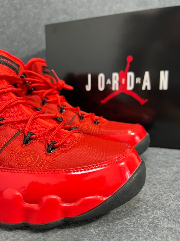 Jordan 9 Retro Chile Red