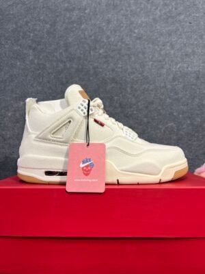 Jordan 4 Retro Levi’s White (Levi’s Tag)
