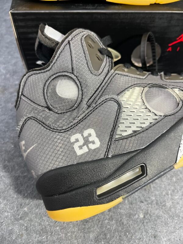 Jordan 5 Retro Off-White Muslin
