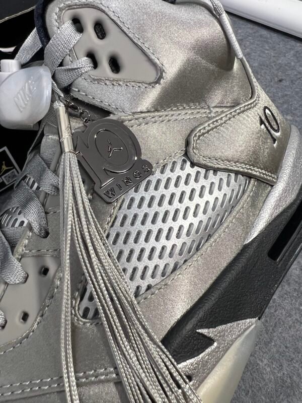 Jordan 5 Retro Wings