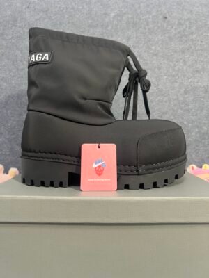 Balenciaga Alaska Low Boot Blcak