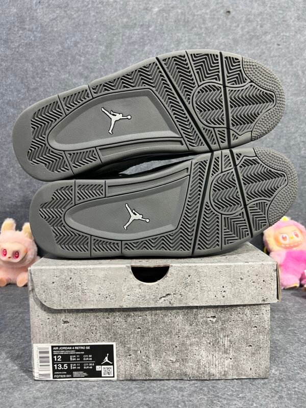 Jordan 4 Retro SE Paris Olympics Wet Cement