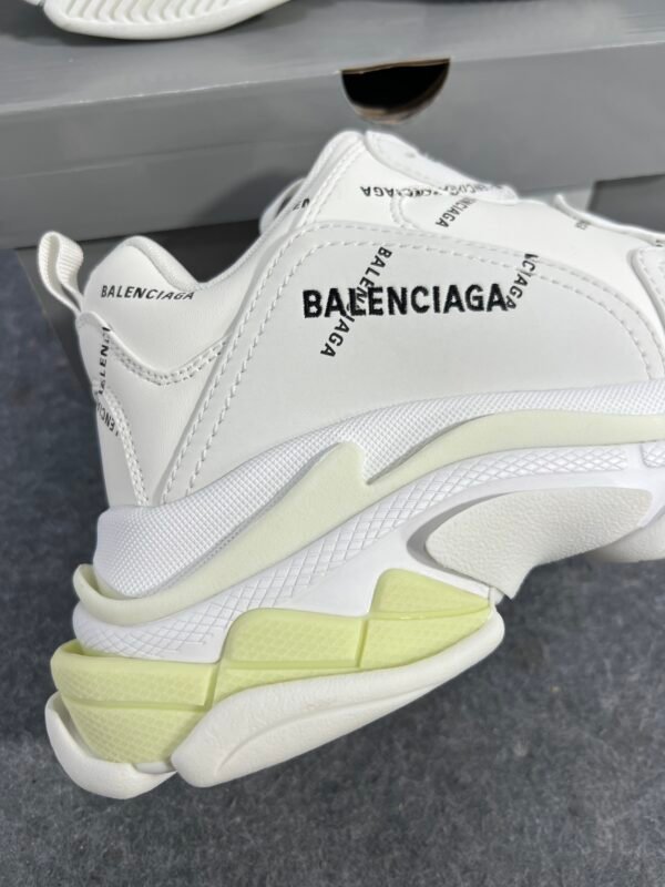 balencaiga runner
