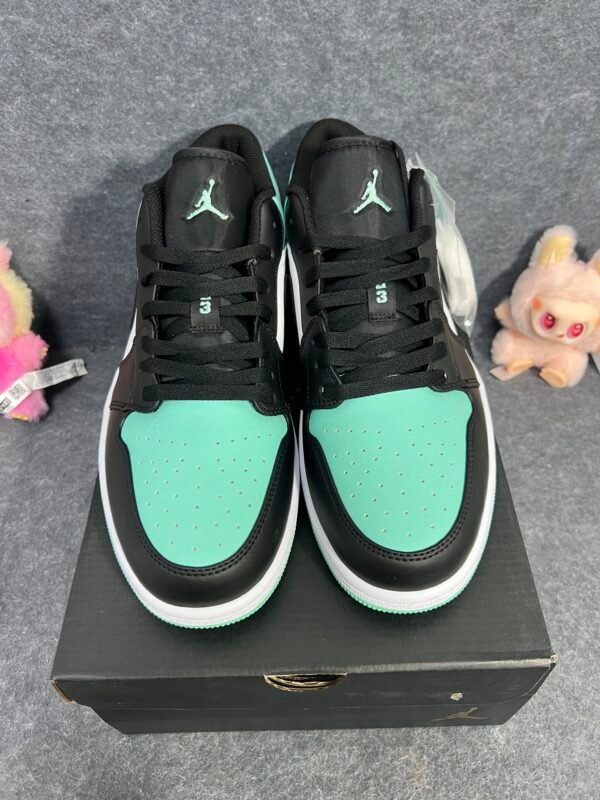 Jordan 1 Low Green Glow