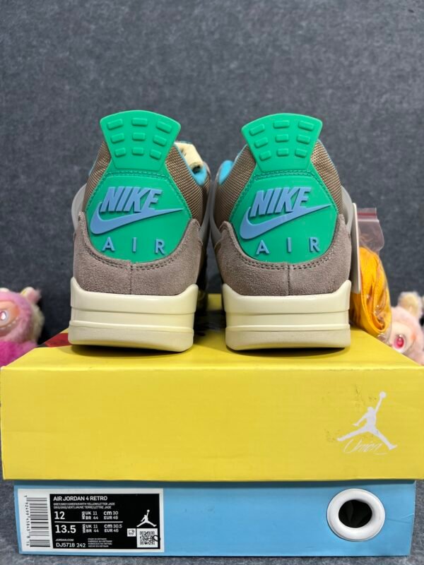 Jordan 4 Retro SP 30th Anniversary Union Taupe Haze