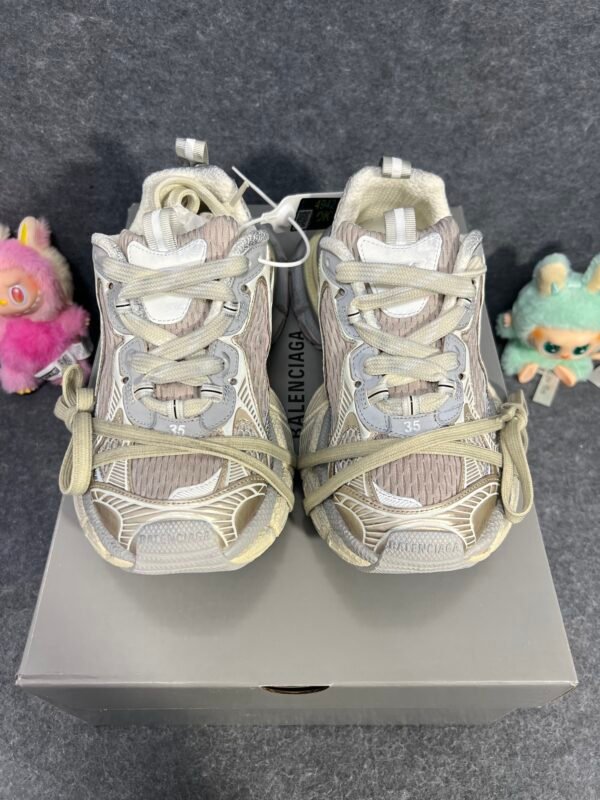 Balenciaga 3XL Off White