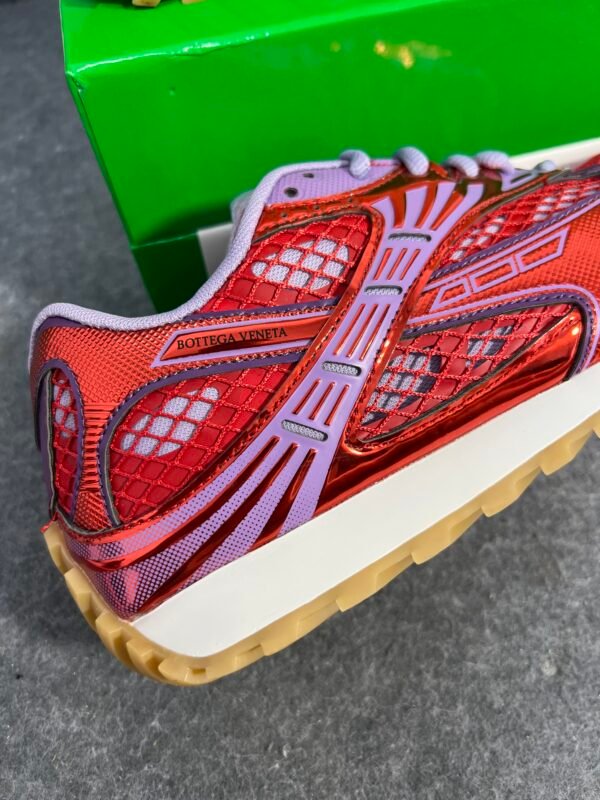 Bottega Veneta Orbit red