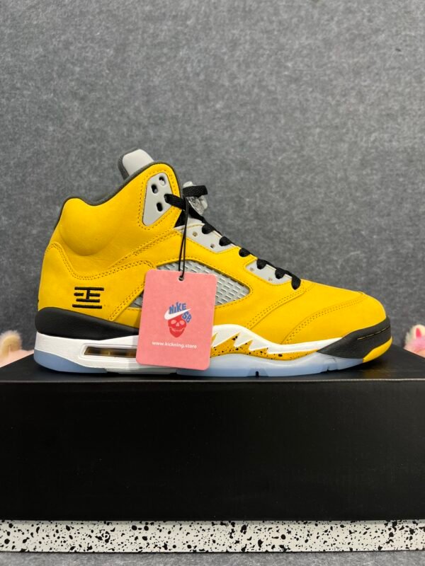 Jordan 5 Retro Tokyo T23