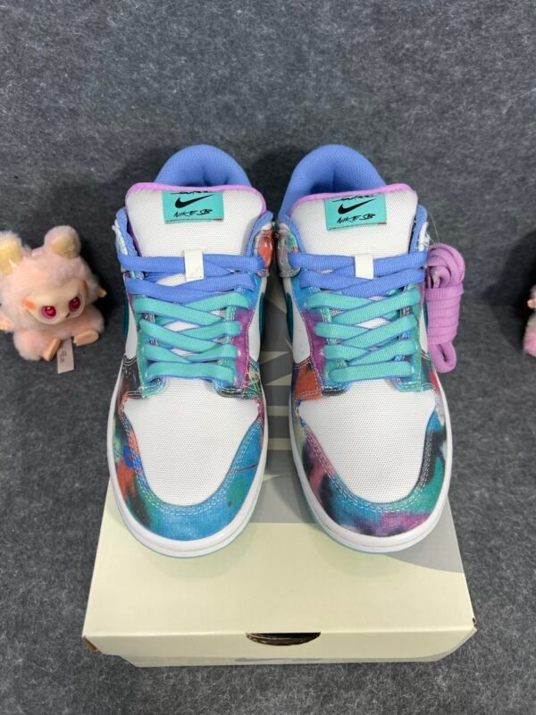 Nike SB Dunk Low Futura Laboratories Bleached Aqua