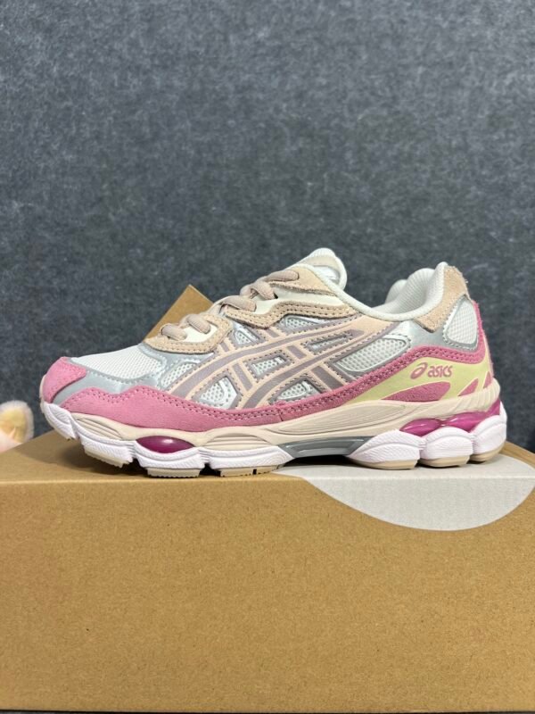 ASICS Gel-NYC Cream Mineral Beige Pink