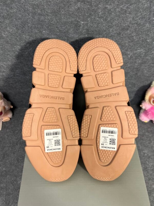 Balenciaga Speed Beige Black