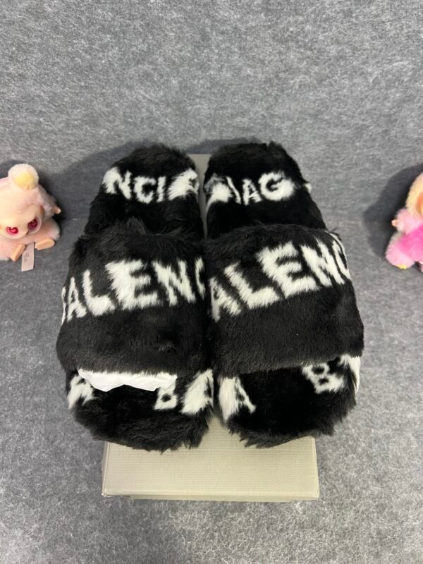Balenciaga Furry Closed AllOver Logo Black