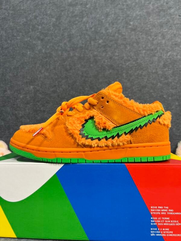 Nike SB Dunk Low Grateful Dead Bears Orange