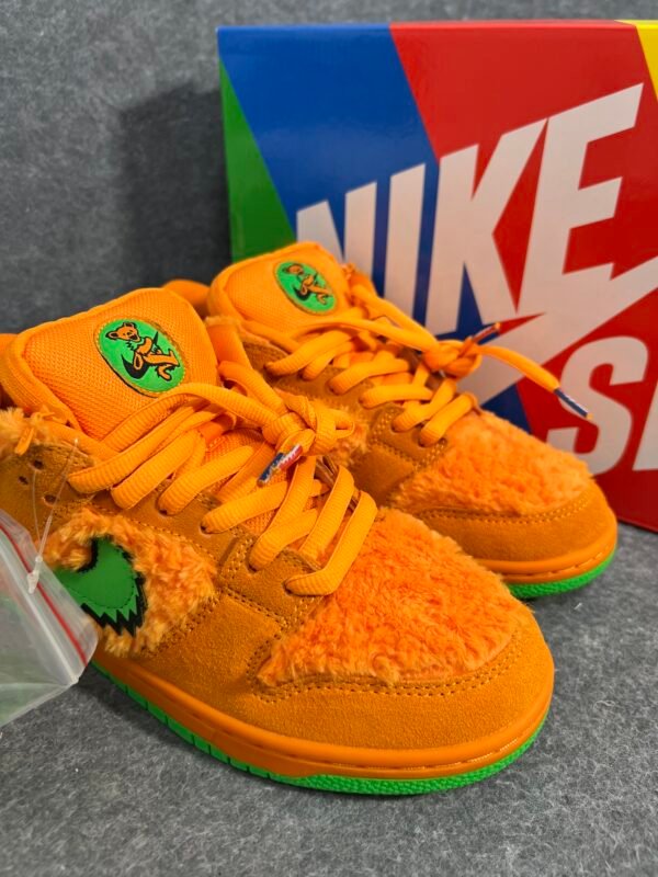Nike SB Dunk Low Grateful Dead Bears Orange