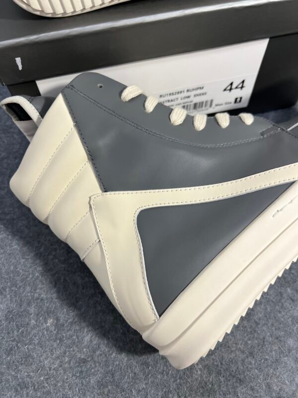 Rick Owens Geobasket High Grey and white