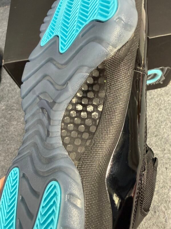 Jordan 11 Retro Gamma Blue