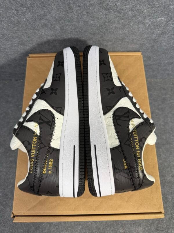 Louis Vuitton Nike Air Force 1 Low black