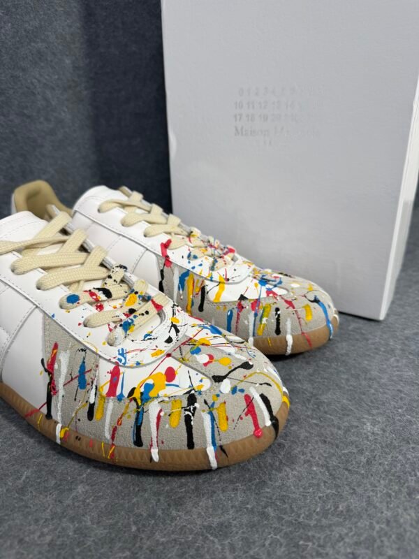 Maison Margiela Calfskin Replica Graffiti