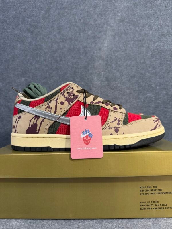 Nike SB Dunk Low Freddy Krueger