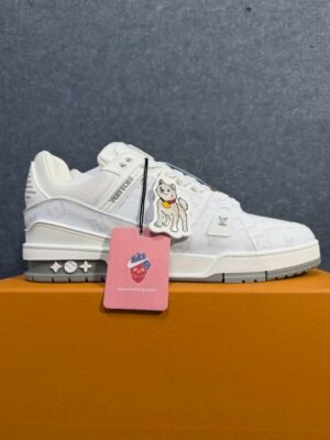 LOUIS VUITTON Trainer Visionary Journey