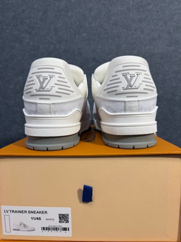 LOUIS VUITTON Trainer Visionary Journey