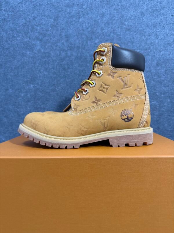 Louis Vuitton Timberland 6″ Ankle Boot Wheat Monogram