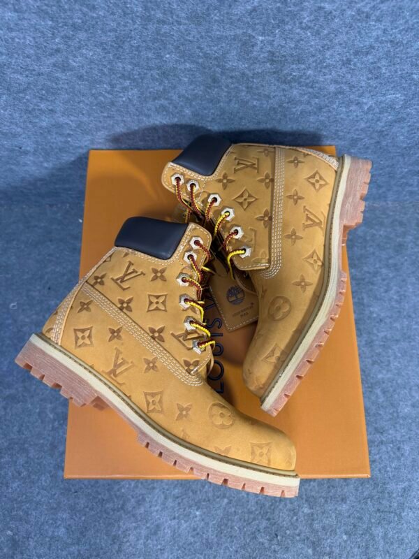 Louis Vuitton Timberland 6″ Ankle Boot Wheat Monogram
