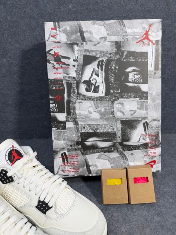 Jordan 4 Retro OG Flight Club