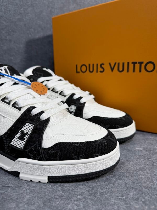Louis Vuitton LV Trainer White Black