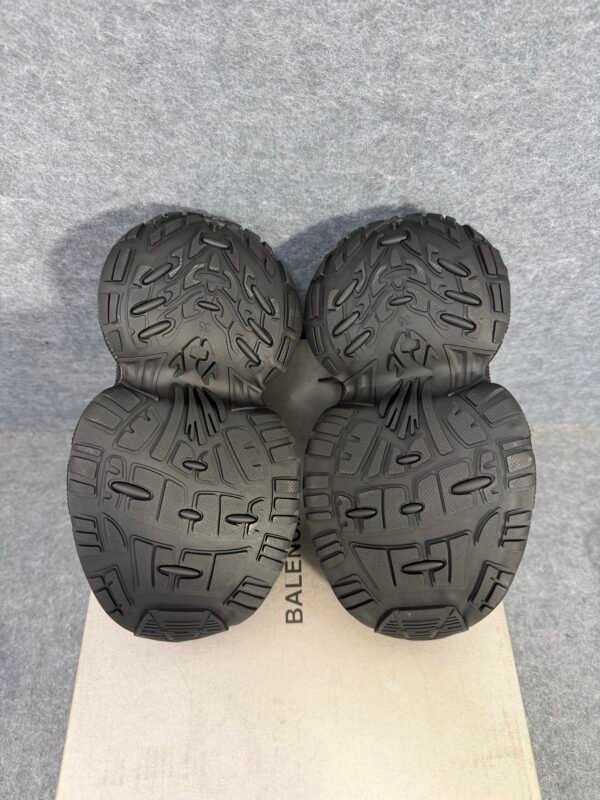 Balenciaga Diamond sneakers