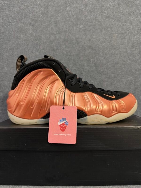 Nike Air Foamposite One brass